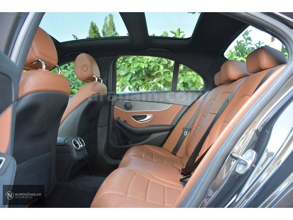 Nurdoğanlar'dan 2021 Mercedes C200d Amg TABA '1Boya
