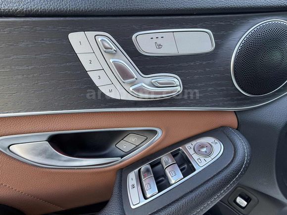 BOYASIZ-DEĞİŞENSİZ-TRAMERSİZ-MERCEDES-C200D-AMG-FULL+FULL