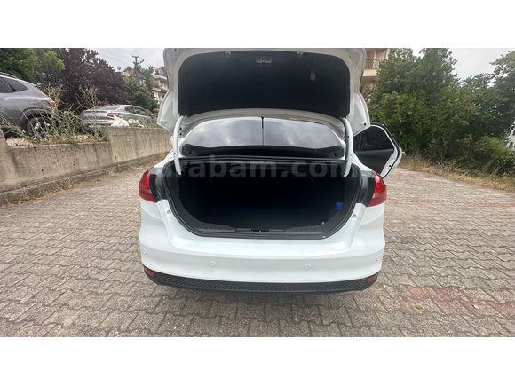 Sahibinden Ford Focus 1.6 TDCi Titanium 2016 Model 