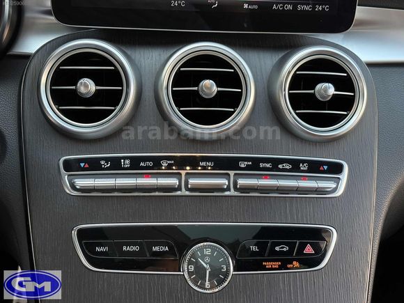 2020 DEĞİŞENSİZ CAM TAVAN İÇİ TABA C200 AMG