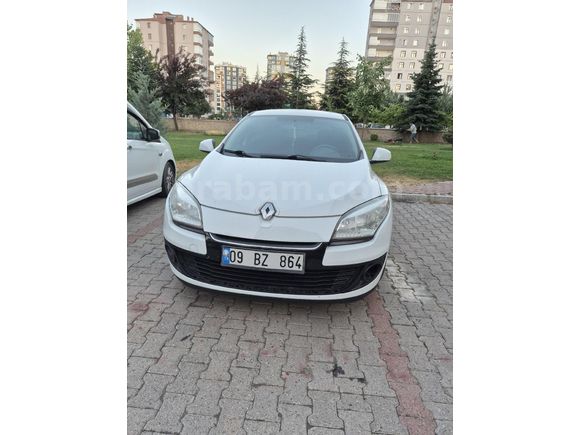 Sahibinden Renault Megane 1.5 dCi Joy 2013 Model