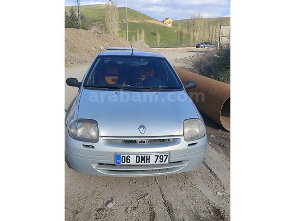 Sahibinden Renault Clio 1.4 RNA 2000 Model