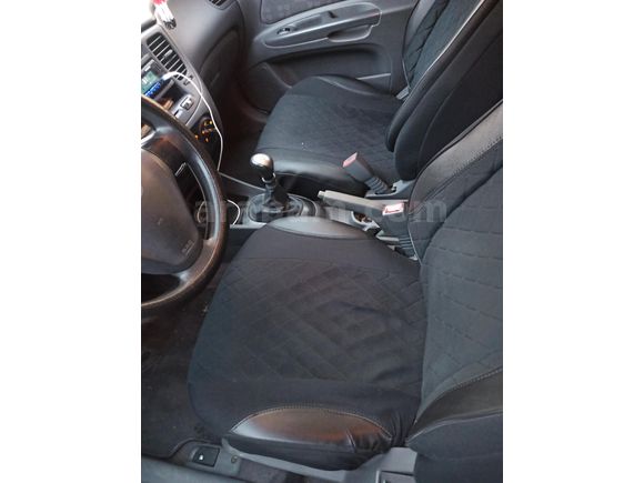 Sahibinden Kia Rio 1.5 CRDi EX Comfort 2010 Model