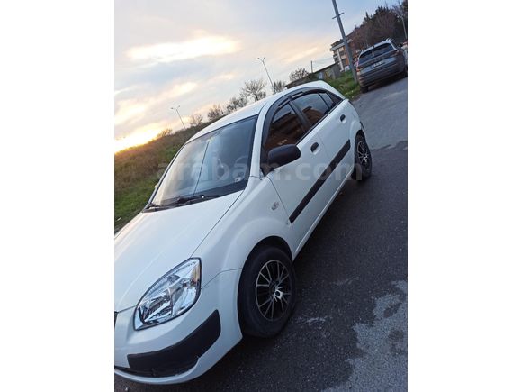 Sahibinden Kia Rio 1.5 CRDi EX Comfort 2010 Model