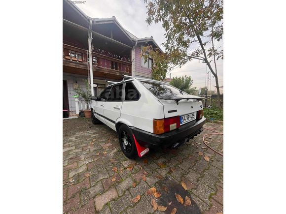 LADA SAMARA 1.5