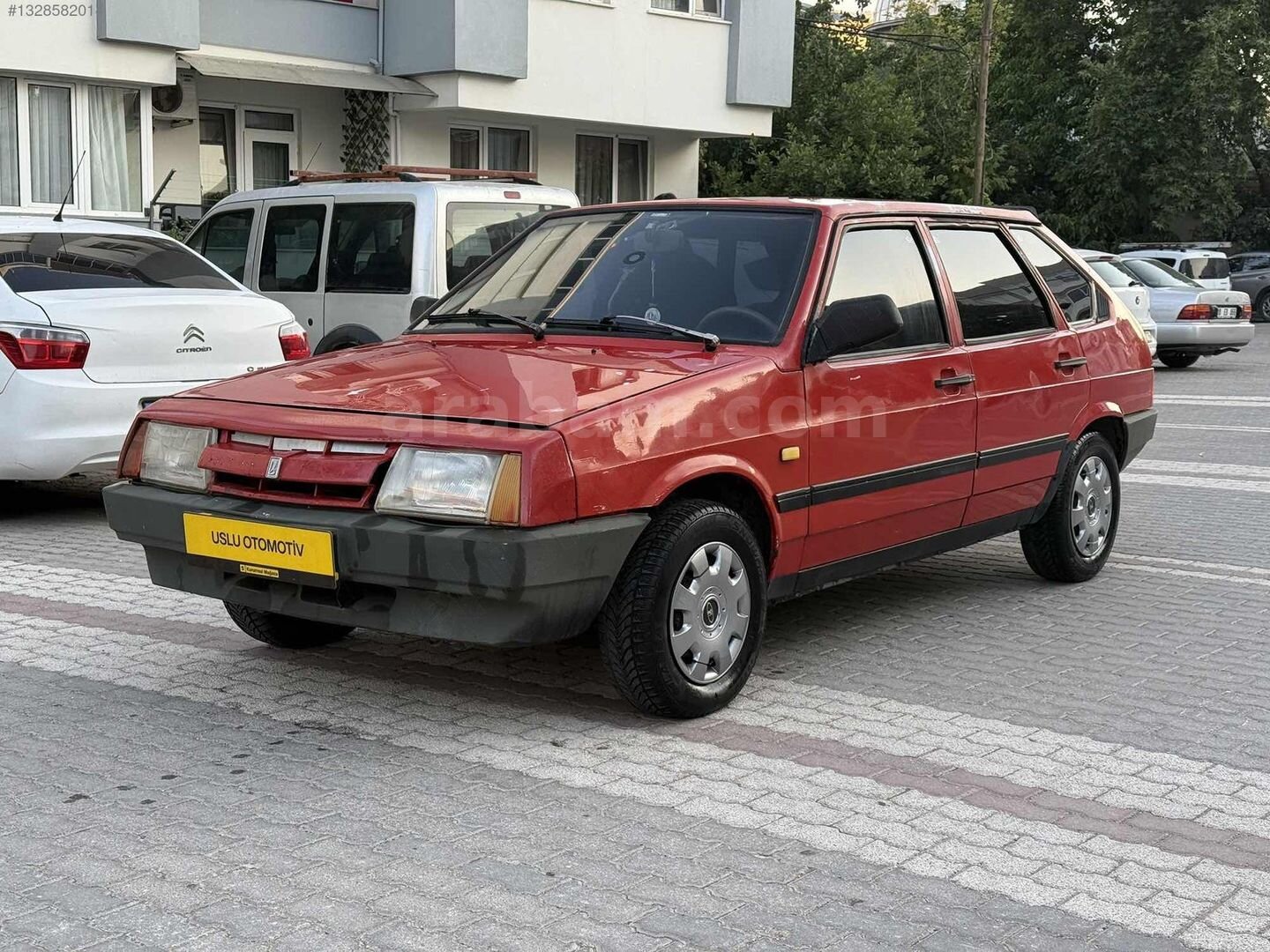Galeriden Lada Samara 1.5 1990 Model Balıkesir 90.000 km Kırmızı 2