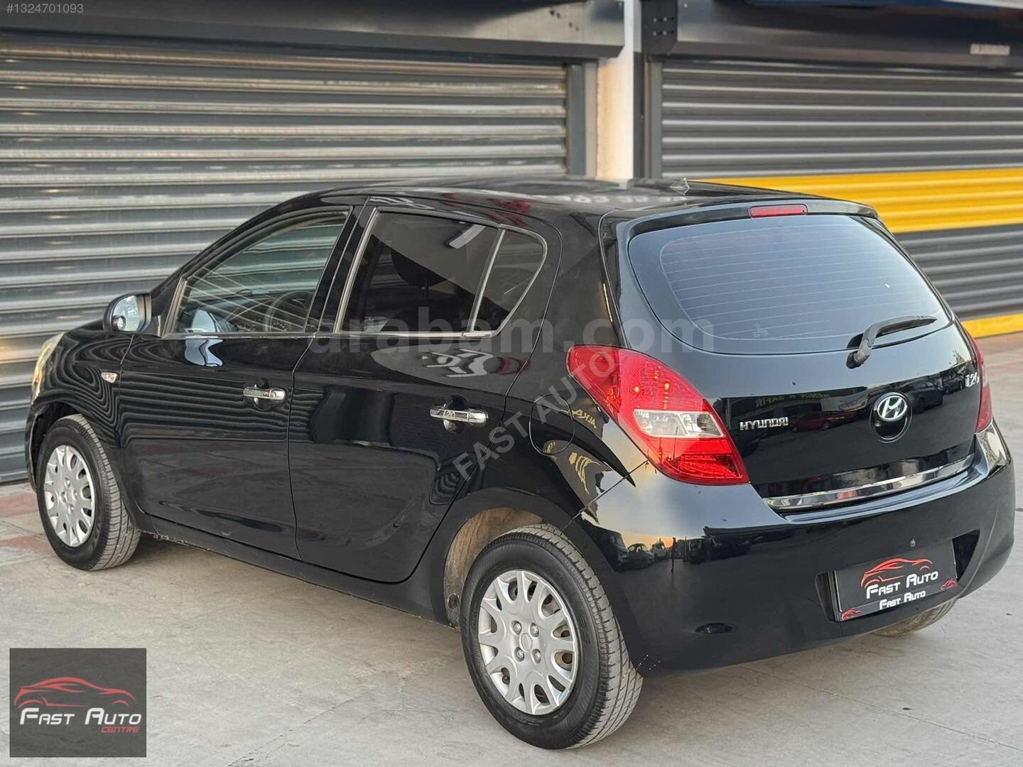 Galeriden Hyundai i20 1.2 MPI Team 2009 Model İzmir 95.000 km Siyah 5