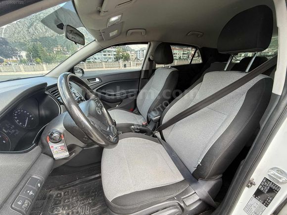 2015 HYUNDAİ İ20 272.000KM