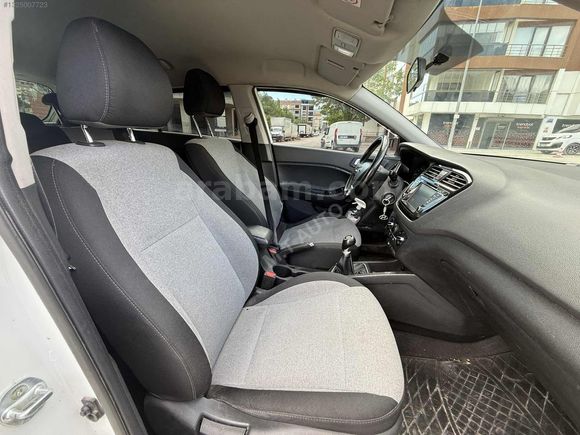 2015 HYUNDAİ İ20 272.000KM