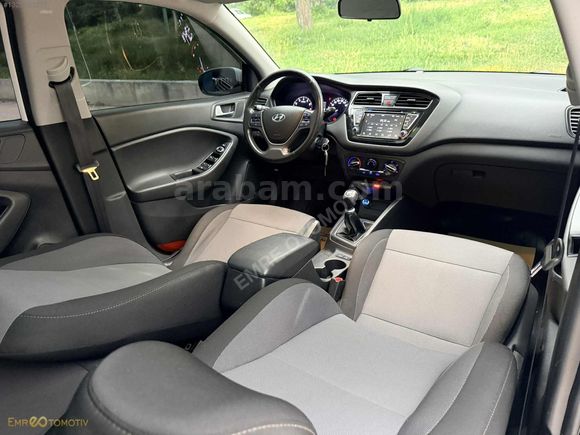 HATASIZ BOYASIZ CAM TAVAN 97.000 KM ELİTE