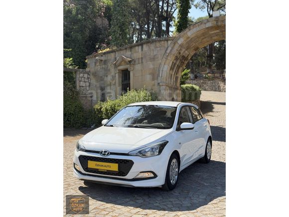 ÖZKAN AUTO'DAN SATILIK 2015 MODEL HYUNDAİ İ20