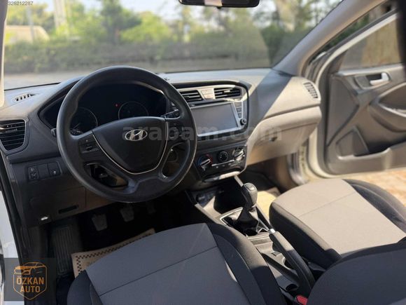 ÖZKAN AUTO'DAN SATILIK 2015 MODEL HYUNDAİ İ20
