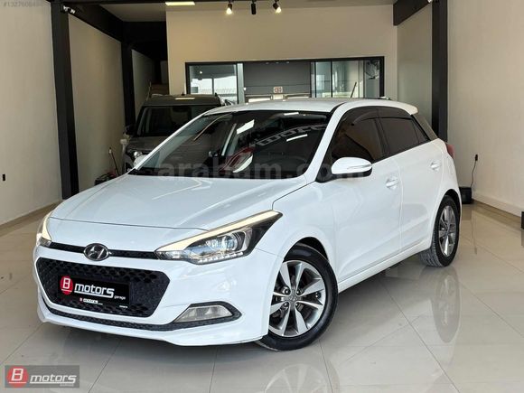 DEĞİŞENSİZ ORJİNAL 152 BİN KM MULTİMEDİA EKRANLI 2015 İ20 STYLE