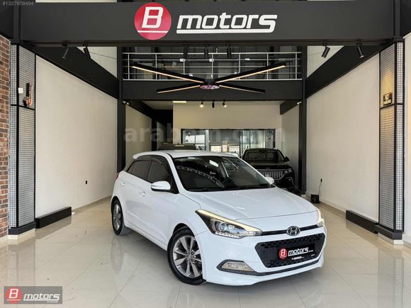 DEĞİŞENSİZ ORJİNAL 152 BİN KM MULTİMEDİA EKRANLI 2015 İ20 STYLE