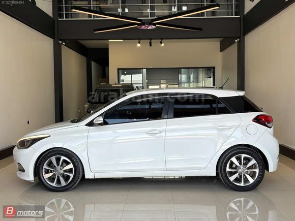 DEĞİŞENSİZ ORJİNAL 152 BİN KM MULTİMEDİA EKRANLI 2015 İ20 STYLE
