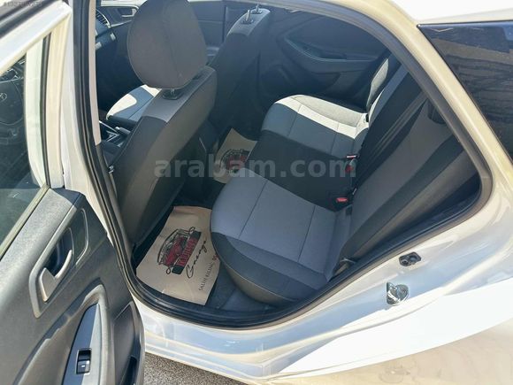 İLK ELDEN+DÜŞÜK KM+MÜKEMMEL KONDİSYONDA HYUNDAİ İ20 STYLE