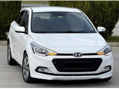 İLK ELDEN+DÜŞÜK KM+MÜKEMMEL KONDİSYONDA HYUNDAİ İ20 STYLE