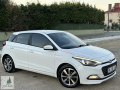 2017 HYUNDAİ İ20 1.2 MPI Style 84 HP 135.000 KM FULL DONANIM