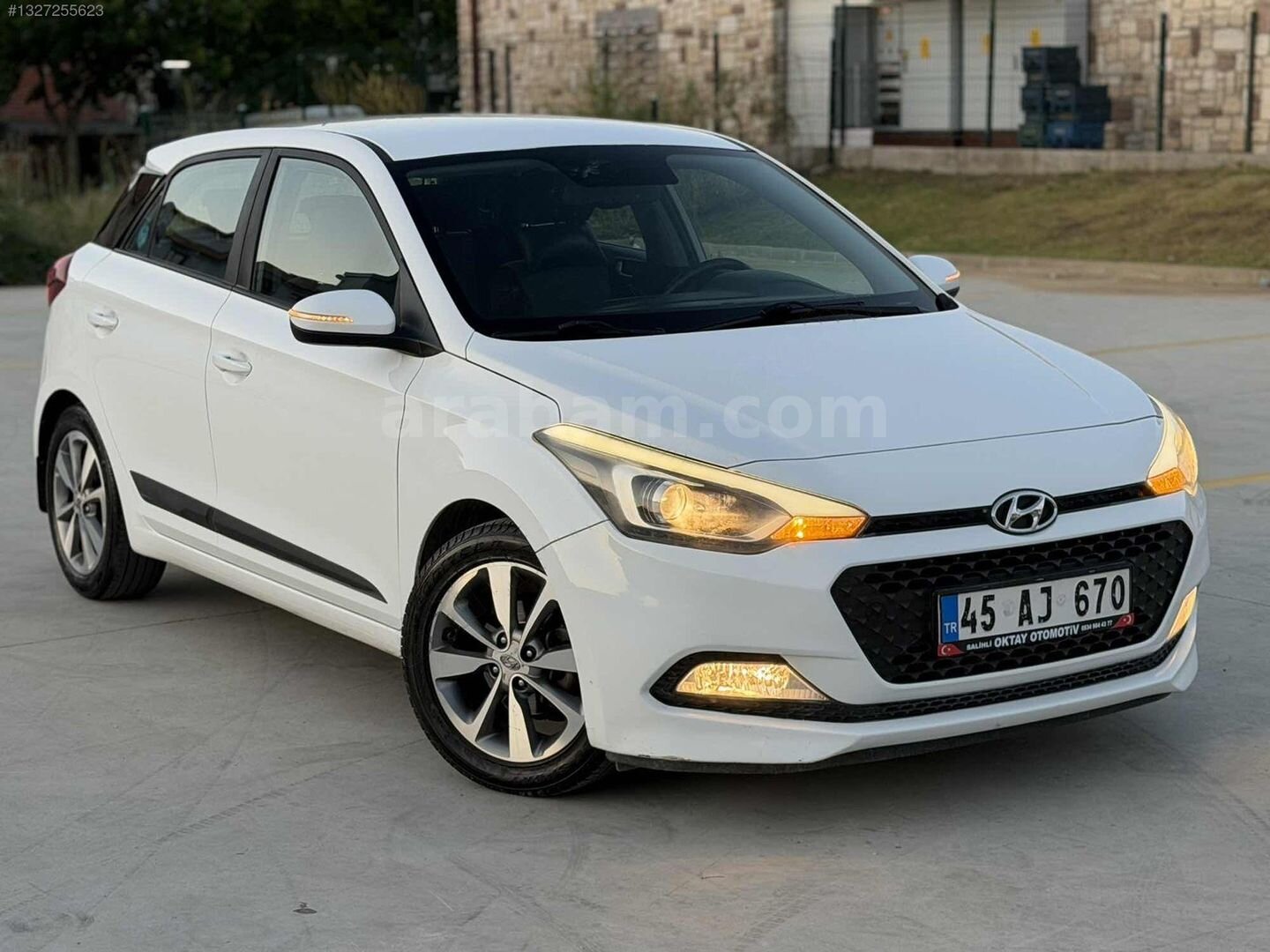 Galeriden Hyundai i20 1.2 MPI Elite 2016 Model Manisa 165.124 km Beyaz 2