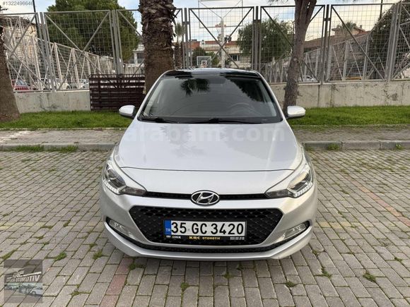 2015 MODEL HYUNDAİ İ20 ELİT EN FULUDUR KM 105 BİNDE MASRAFSIZDIR