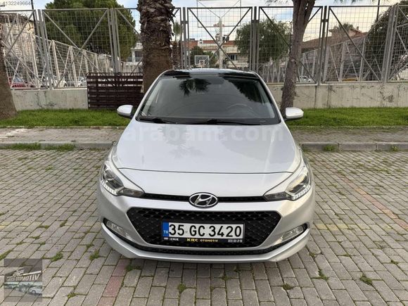 2015 MODEL HYUNDAİ İ20 ELİT EN FULUDUR KM 105 BİNDE MASRAFSIZDIR