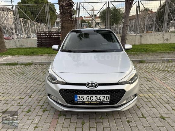 2015 MODEL HYUNDAİ İ20 ELİT EN FULUDUR KM 105 BİNDE MASRAFSIZDIR