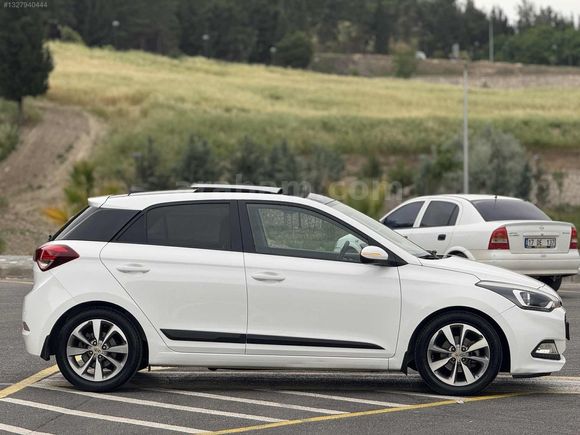 2016 69 BİN KM'DE ELİTE SMART CAM TAVANLI i20