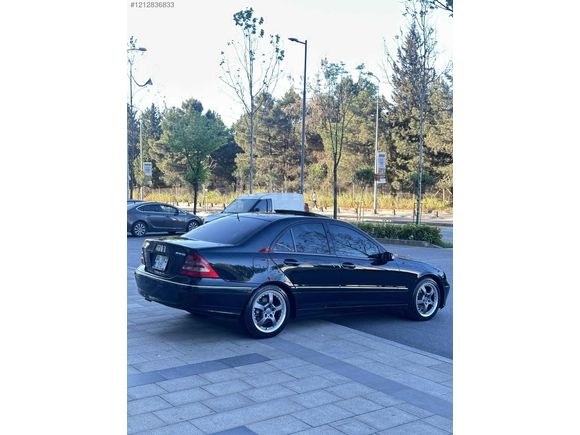 ZEKAİ CELEN AUTO --TR DE TEK C320 AVANGARDE-