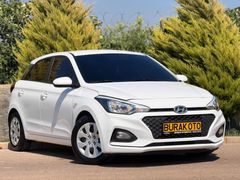 HYUNDAİ İ20 2019 DİZEL 6 İLERİ 116BİNDE YENİ KASA