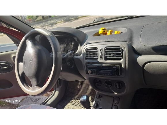 Sahibinden Renault Clio 1.4 RNA 2001 Model