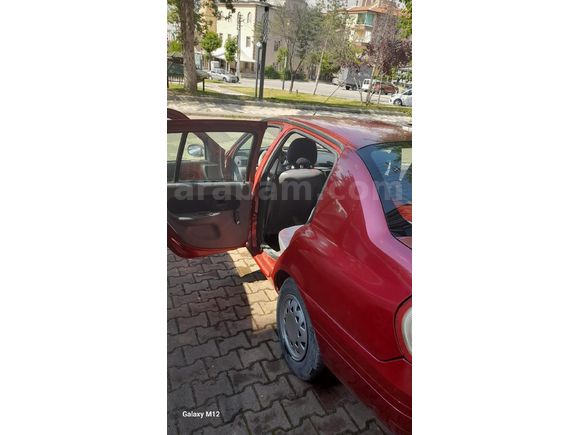 Sahibinden Renault Clio 1.4 RNA 2001 Model