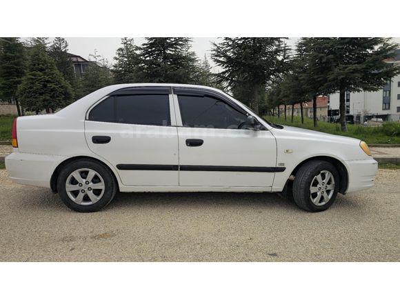 Sahibinden Hyundai Accent 1.5 CRDi Admire 2004 Model