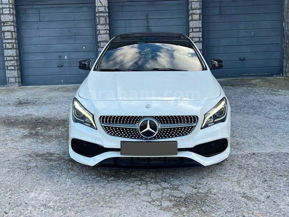 MAKYAJLI CLA 180 D AMG