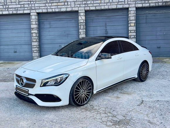 MAKYAJLI CLA 180 D AMG