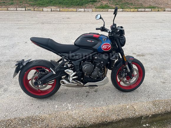 Sahibinden Triumph Trident 660 