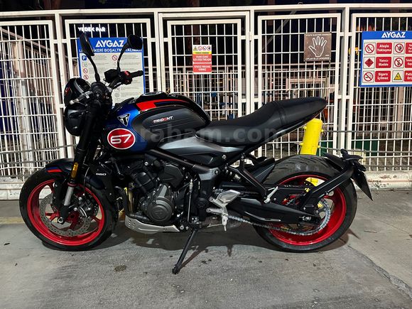Sahibinden Triumph Trident 660 