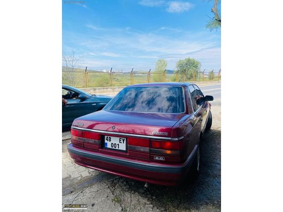 AUTOFEST DEN Nostalji 626 Mazda