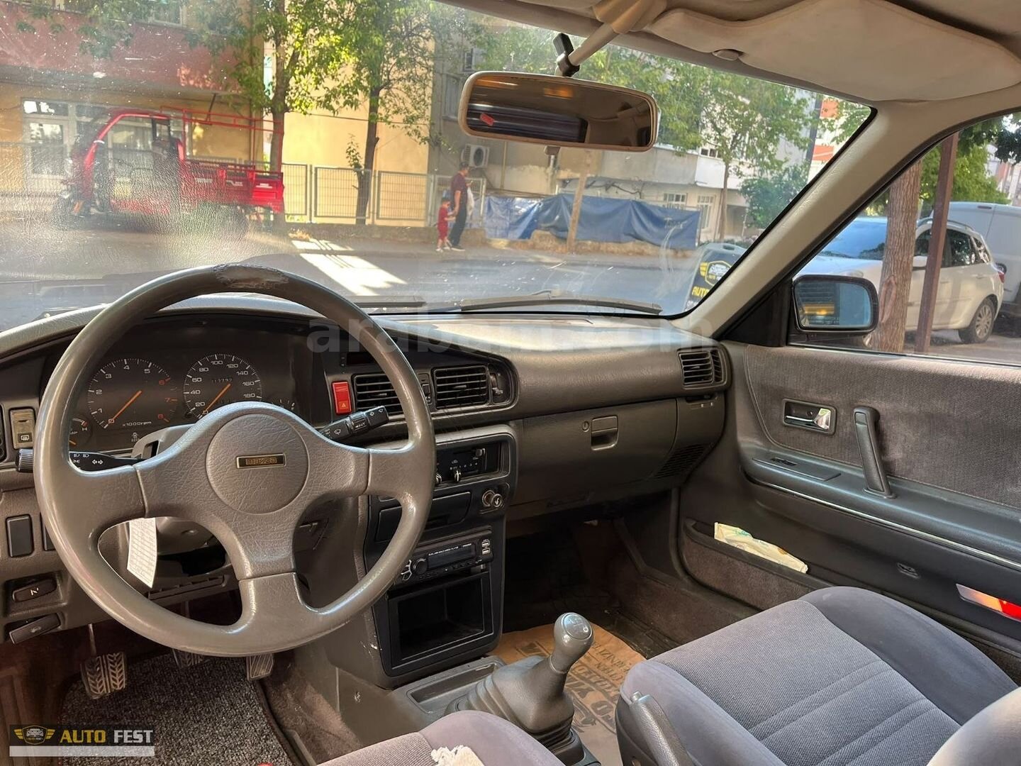 Galeriden Mazda 626 2.0 1991 Model Kocaeli 210.000 km Bordo 7
