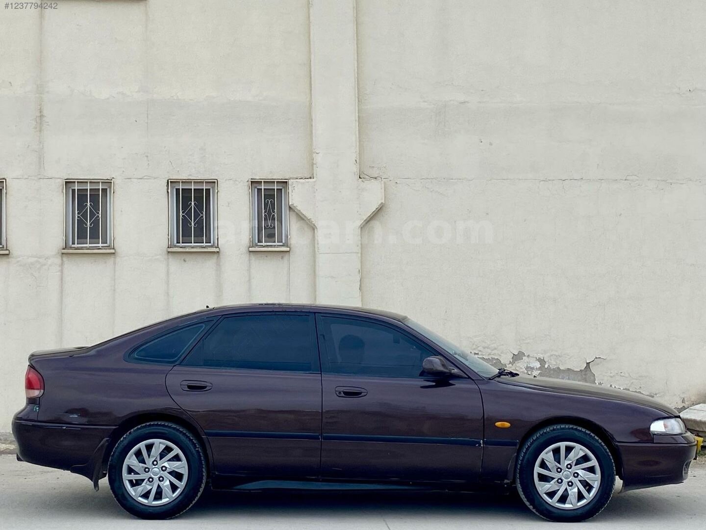 Galeriden Mazda 626 2.0 1993 Model Afyonkarahisar 350.000 km Bordo 7