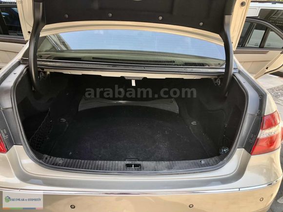 E 350- 4 MATİK PANORAMİK CAM TAVAN