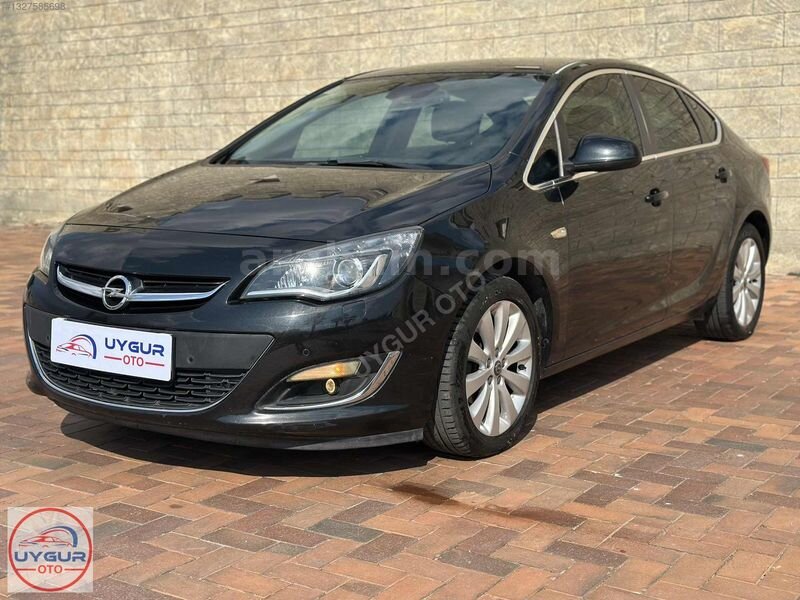 Galeriden Opel Astra 1.4 T Cosmo 2014 Model Tekirdağ 174.000 km Siyah