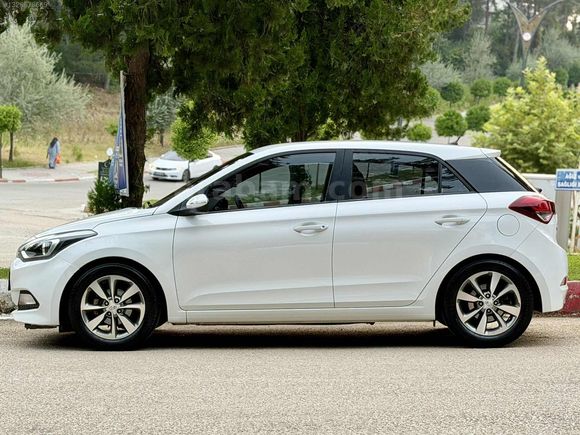 HATASIZ/DEĞİŞENSİZ/110.000 KM /LPG 'Lİ 2016 /STYLE