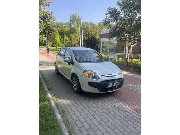 Sahibinden Fiat Punto EVO 1.4 Multiair Dynamic 2011 Model 