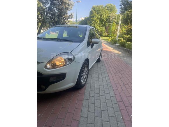 Sahibinden Fiat Punto EVO 1.4 Multiair Dynamic 2011 Model 