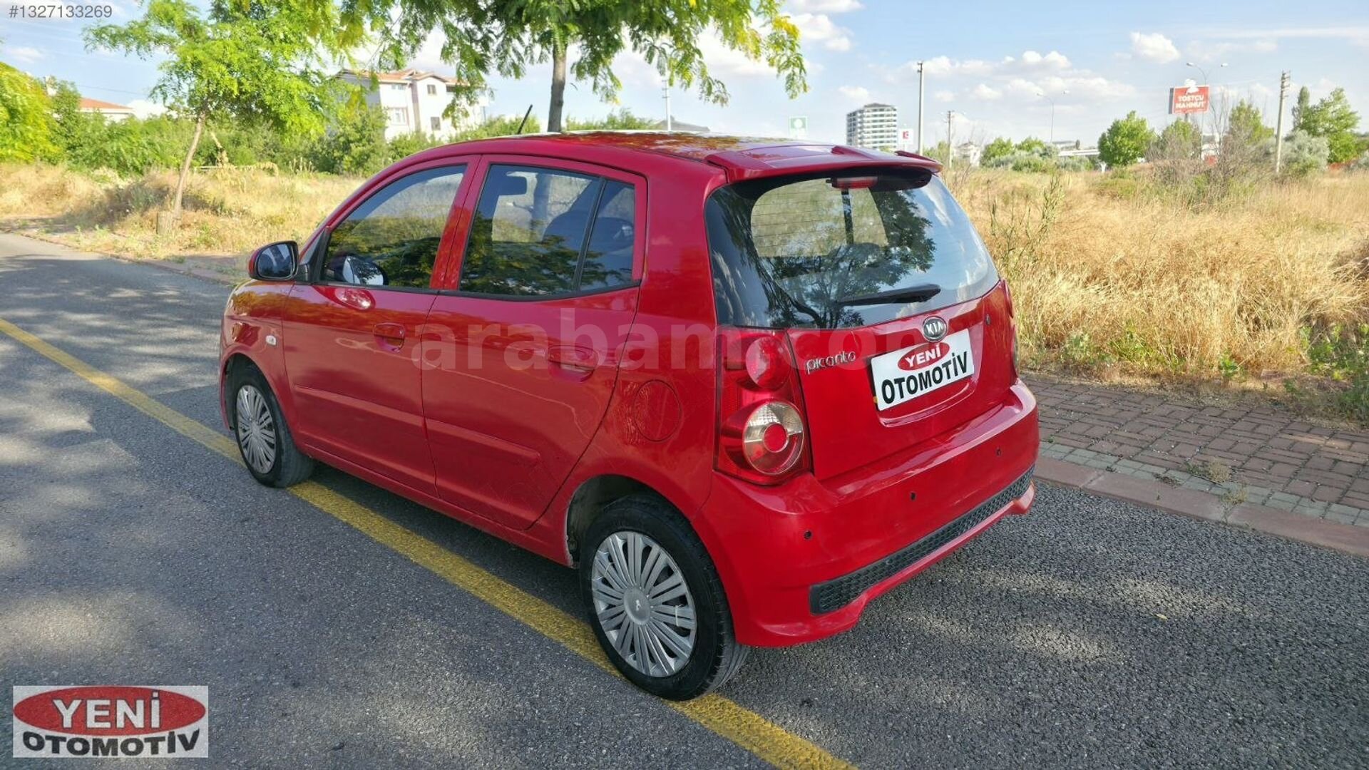 Galeriden Kia Picanto 1.1 Hiper 2011 Model Kırşehir 130.000 km Kırmızı 5