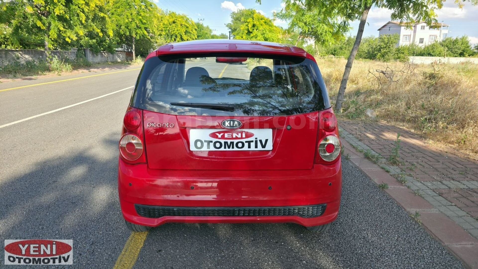 Galeriden Kia Picanto 1.1 Hiper 2011 Model Kırşehir 130.000 km Kırmızı 6