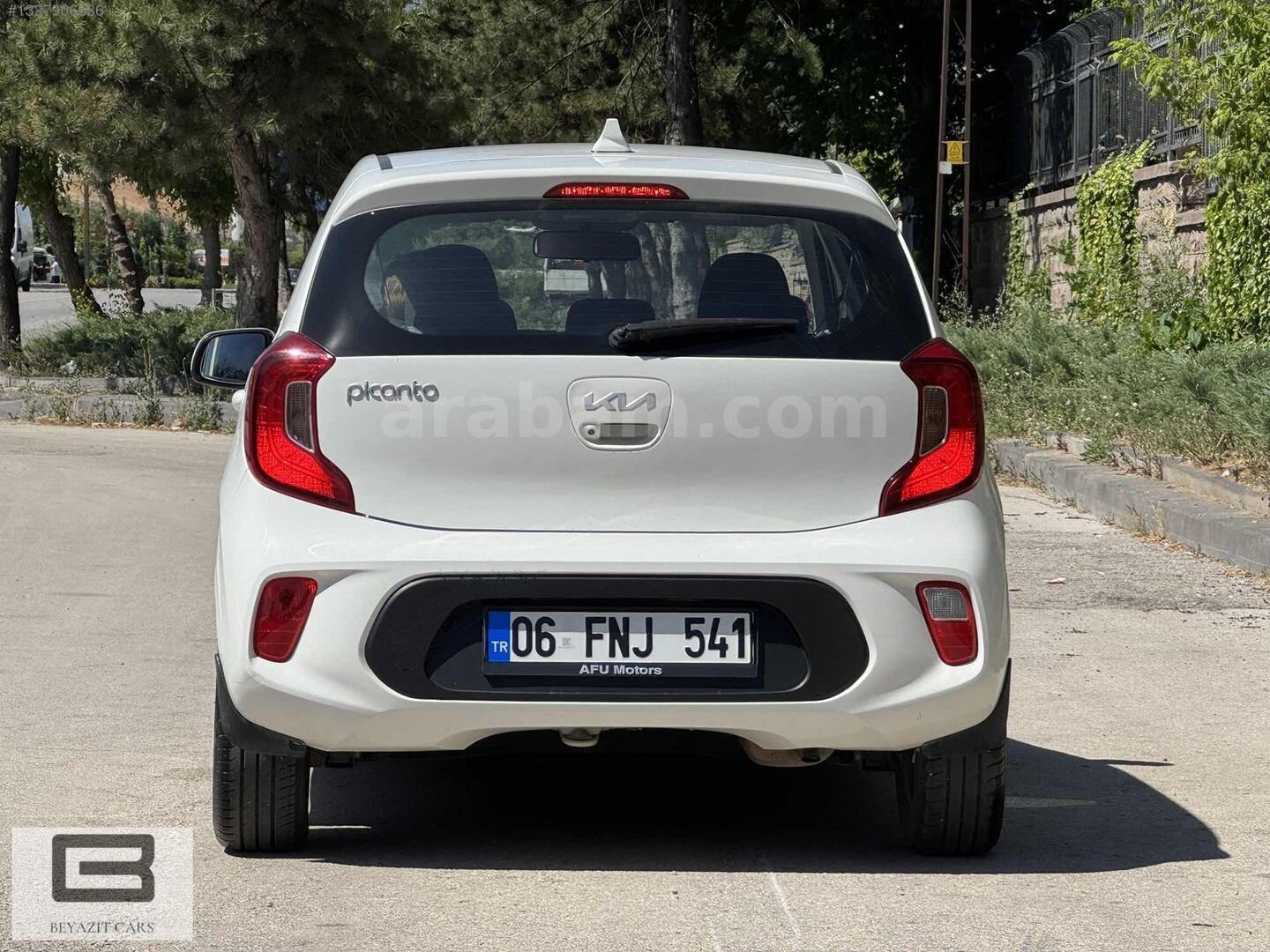Galeriden Kia Picanto 1.0 MPI Feel 2022 Model Ankara 52.000 km Beyaz 7