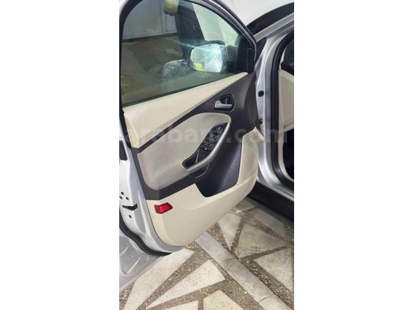 Sahibinden Ford Focus 1.6 TDCi Trend X 2013 Model 