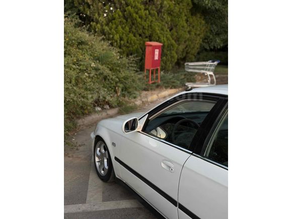 Sahibinden Honda Civic 1.6 i ES 2001 Model 