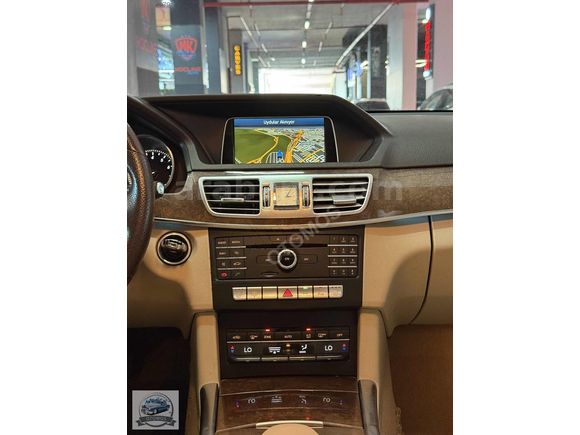OTOMOS'TAN MERCEDES-BENZ E 180 EDİTİON E 'ÇİFT HAFIZA'NAVİGASYON